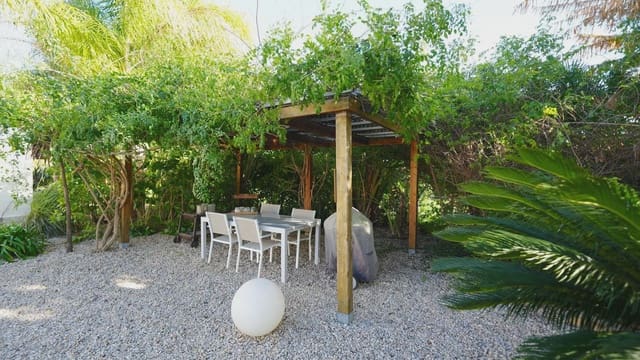 3 soveværelse Finca/Landehus til salg i Pedreguer med swimmingpool - € 899.000 (Ref: 9537065)