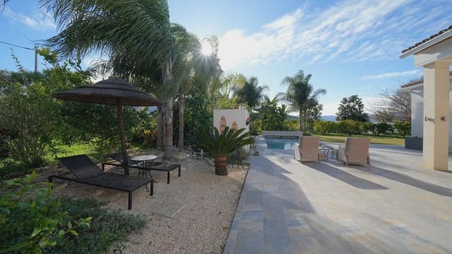 3 soveværelse Finca/Landehus til salg i Pedreguer med swimmingpool - € 899.000 (Ref: 9537065)