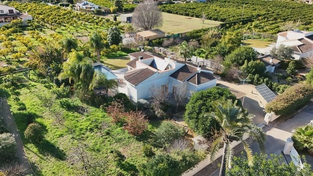 3 soveværelse Finca/Landehus til salg i Pedreguer med swimmingpool - € 899.000 (Ref: 9537065)