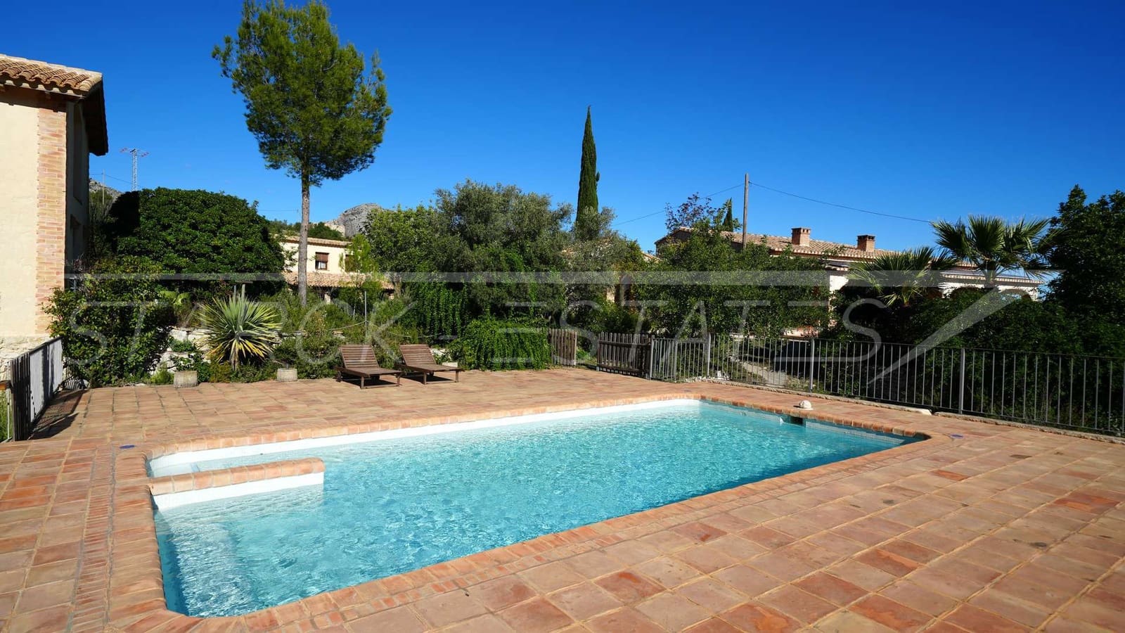 9 makuuhuone Maalaistalo myytävänä paikassa Vall de Laguart mukana uima-altaan - 1 620 000 € (Ref: 9578030)