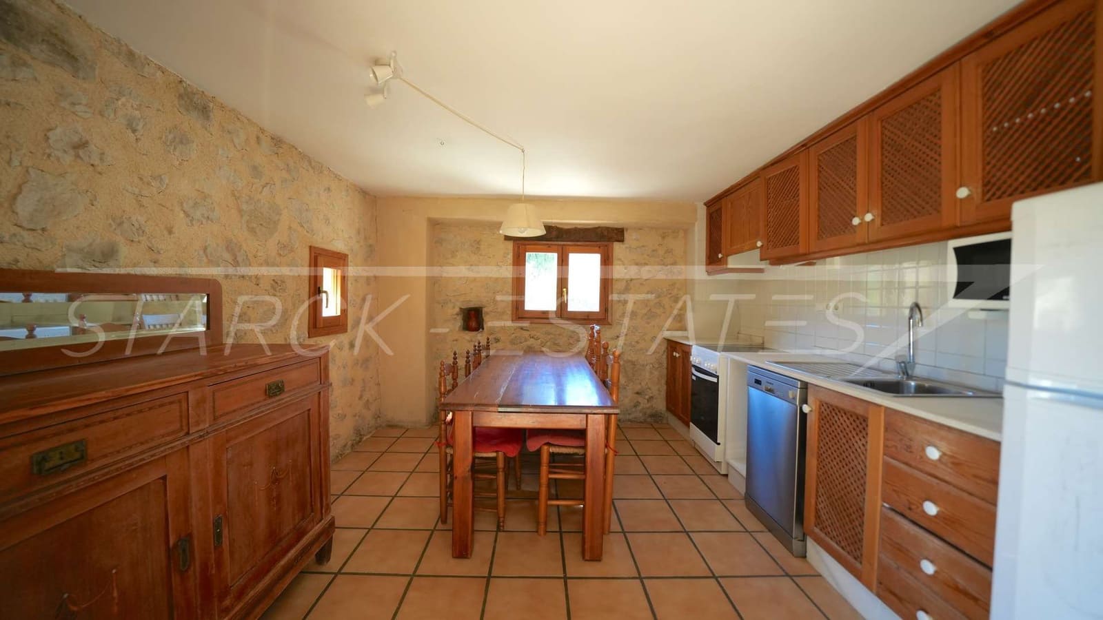 9 makuuhuone Maalaistalo myytävänä paikassa Vall de Laguart mukana uima-altaan - 1 620 000 € (Ref: 9578030)