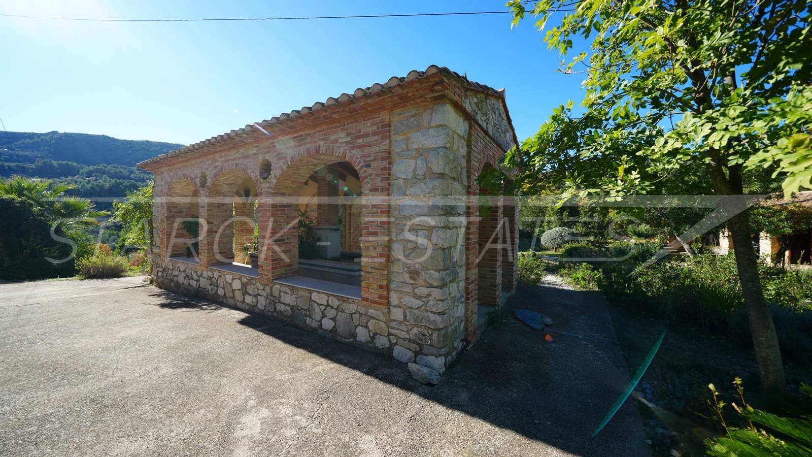 9 makuuhuone Maalaistalo myytävänä paikassa Vall de Laguart mukana uima-altaan - 1 620 000 € (Ref: 9578030)