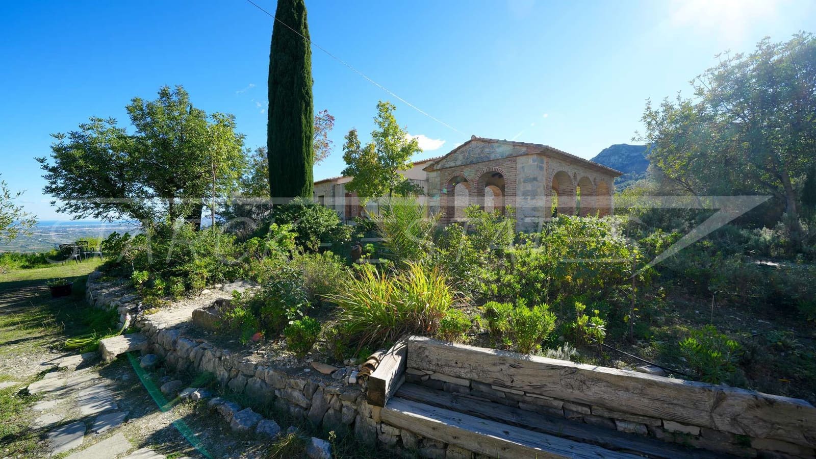 9 makuuhuone Maalaistalo myytävänä paikassa Vall de Laguart mukana uima-altaan - 1 620 000 € (Ref: 9578030)