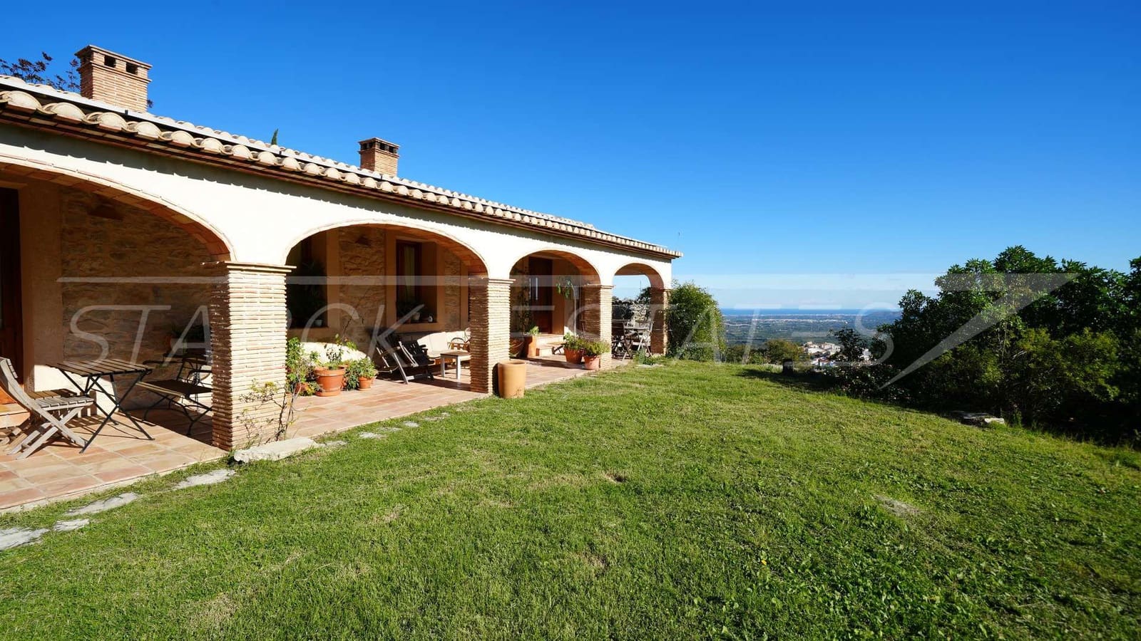 9 makuuhuone Maalaistalo myytävänä paikassa Vall de Laguart mukana uima-altaan - 1 620 000 € (Ref: 9578030)