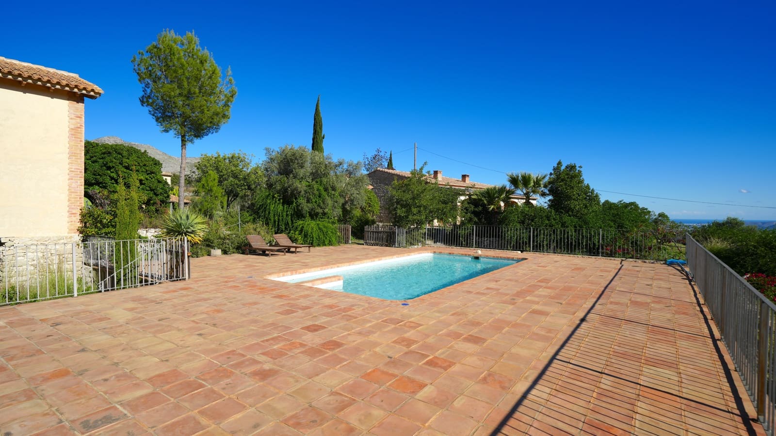 9 slaapkamer Finca/Landhuis te koop in Vall de Laguart met zwembad garage - € 1.300.000 (Ref: 9578030)