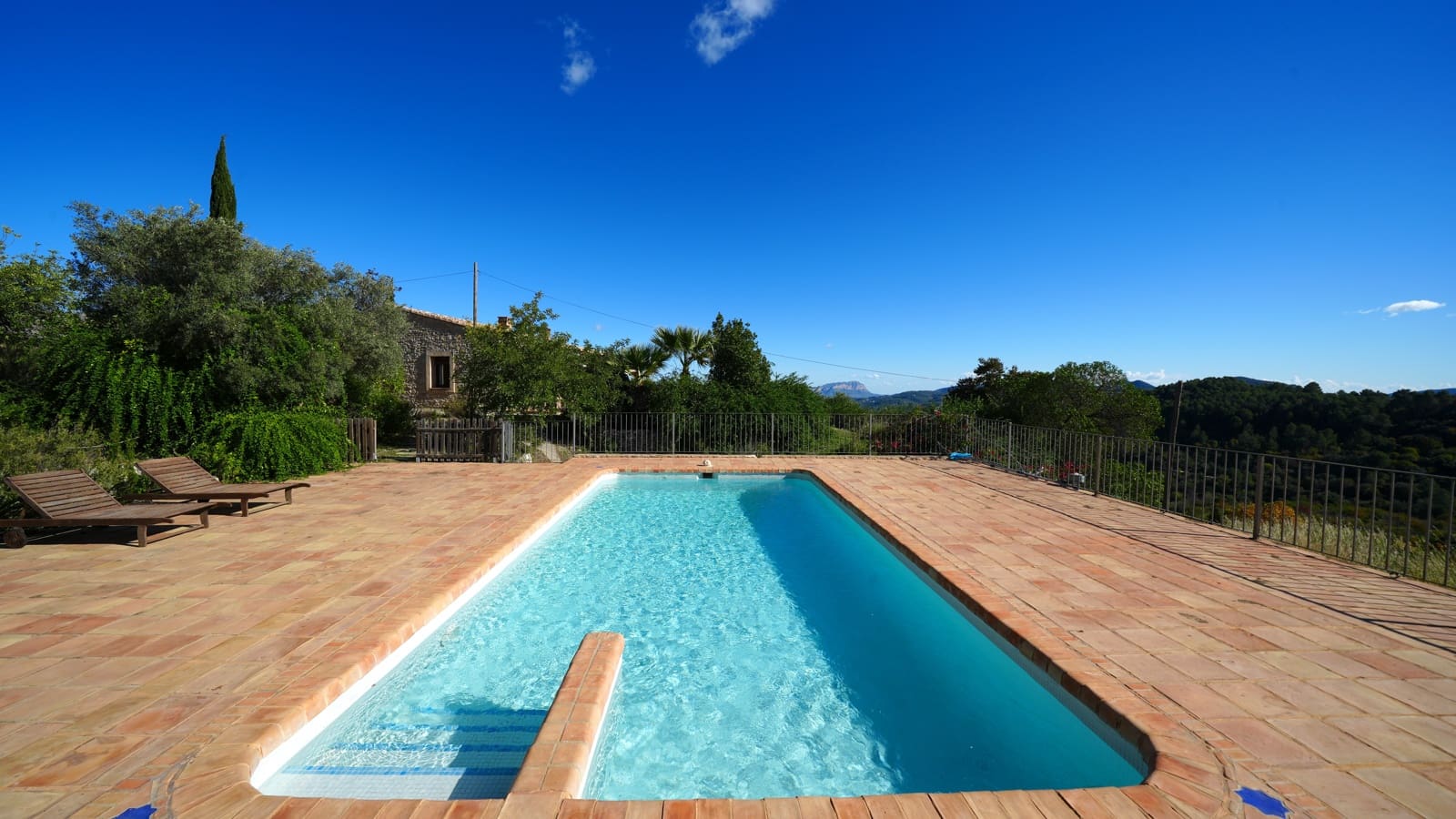 9 slaapkamer Finca/Landhuis te koop in Vall de Laguart met zwembad garage - € 1.300.000 (Ref: 9578030)