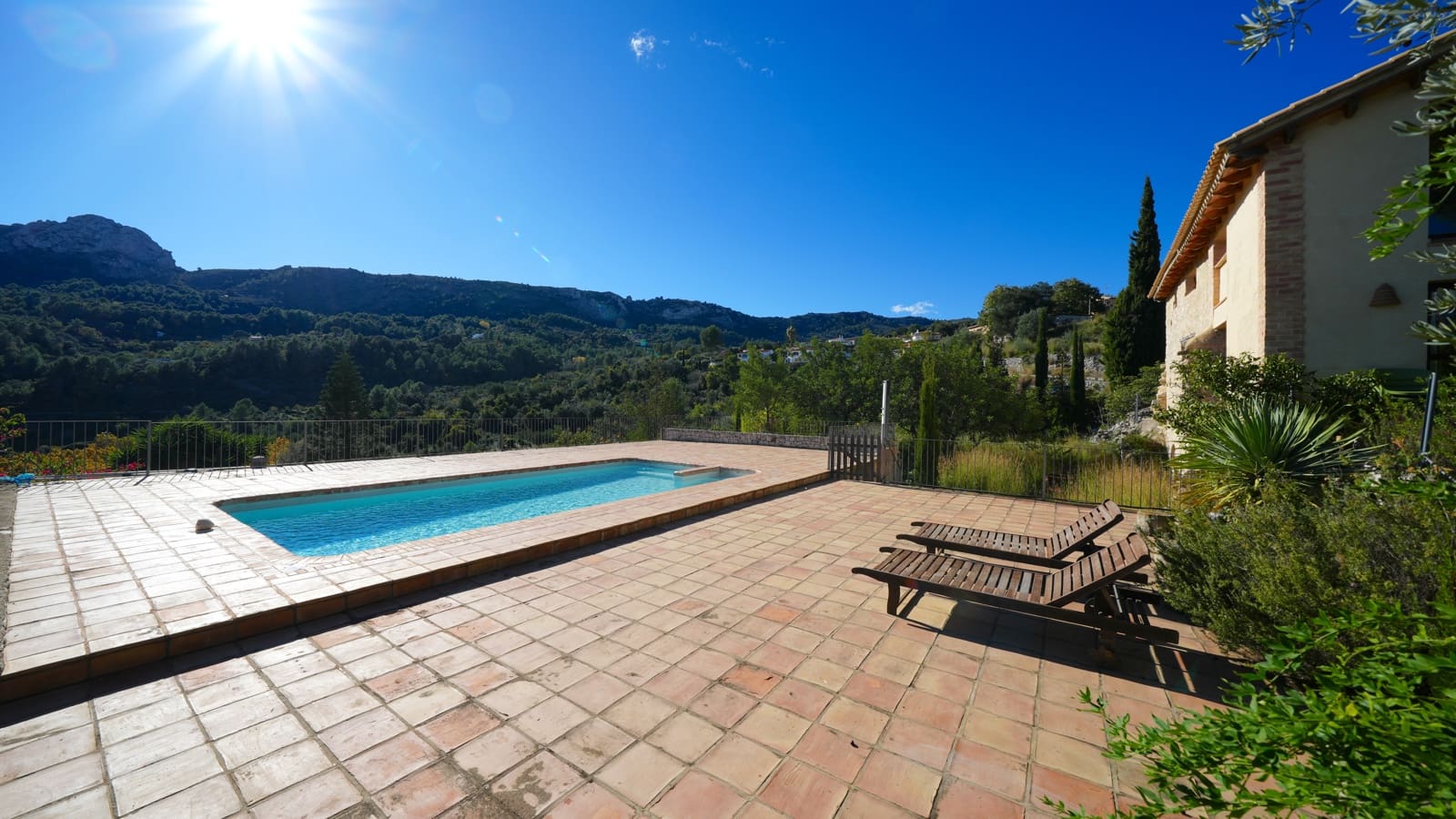 9 slaapkamer Finca/Landhuis te koop in Vall de Laguart met zwembad garage - € 1.300.000 (Ref: 9578030)