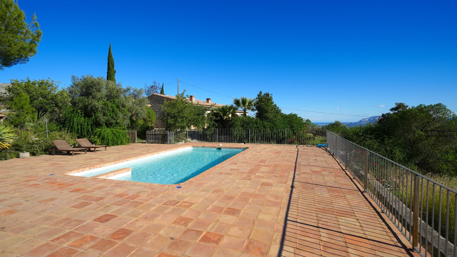 9 slaapkamer Finca/Landhuis te koop in Vall de Laguart met zwembad garage - € 1.300.000 (Ref: 9578030)