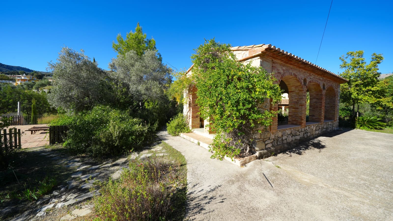 9 slaapkamer Finca/Landhuis te koop in Vall de Laguart met zwembad garage - € 1.300.000 (Ref: 9578030)