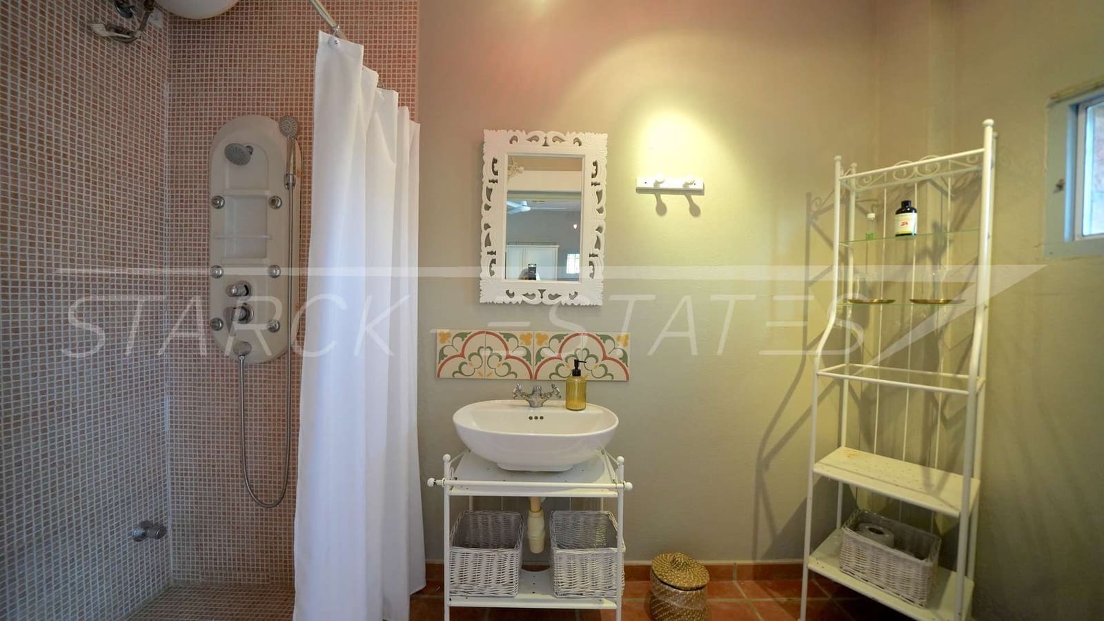 3 slaapkamer Finca/Landhuis te koop in Callosa d'En Sarria met zwembad - € 490.000 (Ref: 9598534)