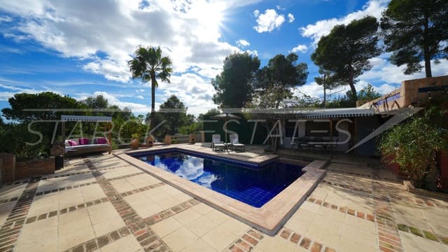 3 slaapkamer Finca/Landhuis te koop in Callosa d'En Sarrià met zwembad - € 490.000 (Ref: 9598534)