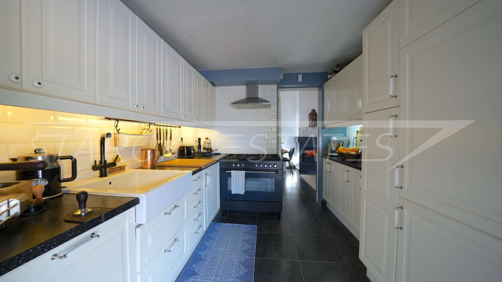 3 slaapkamer Finca/Landhuis te koop in Callosa d'En Sarria met zwembad - € 490.000 (Ref: 9598534)