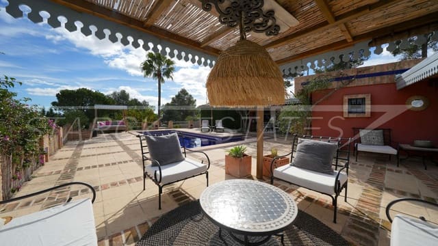 3 slaapkamer Finca/Landhuis te koop in Callosa d'En Sarrià met zwembad - € 490.000 (Ref: 9598534)
