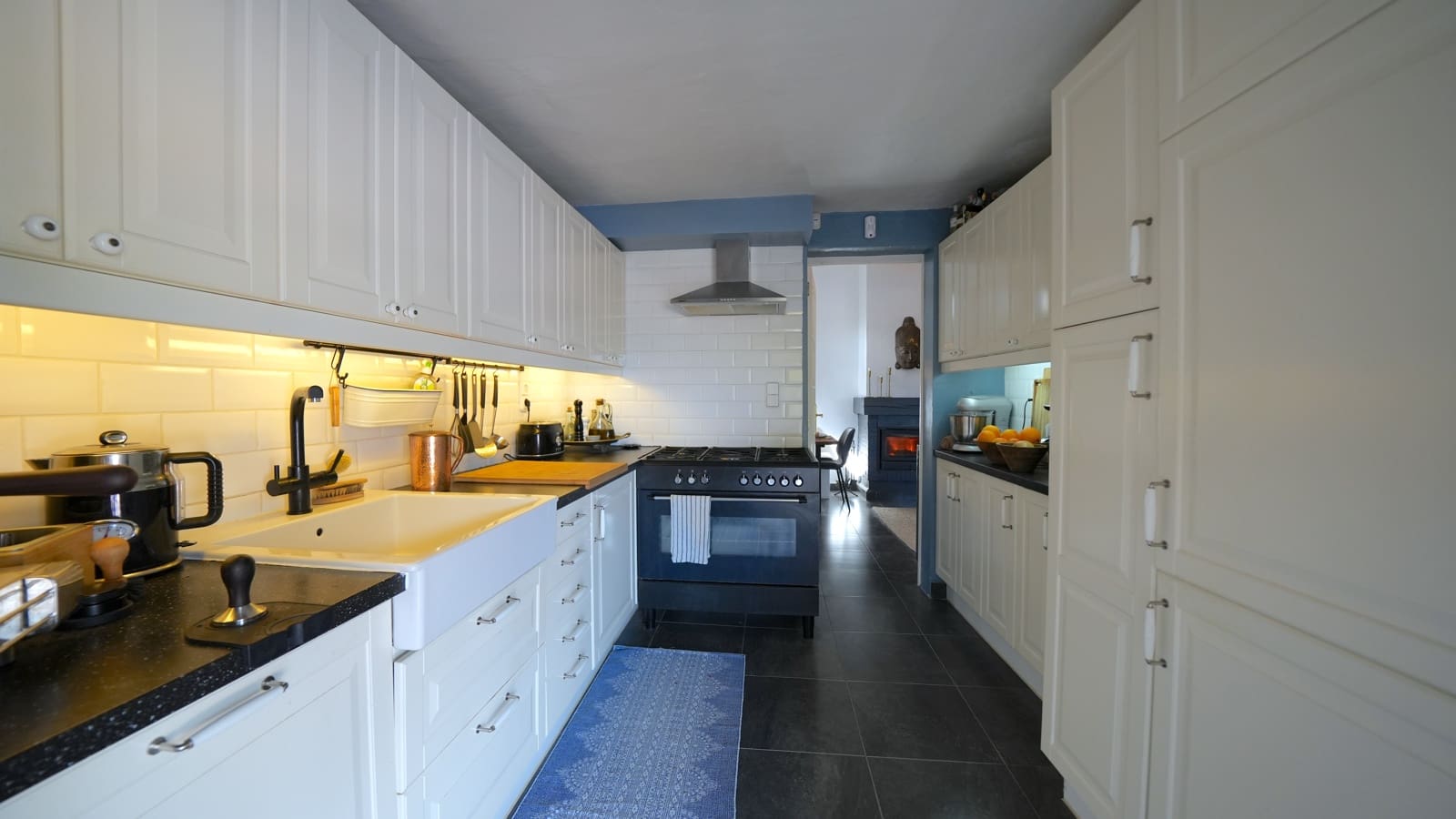 3 soverom Finca/Herregård til salgs i Callosa d'En Sarria med svømmebasseng garasje - € 395 000 (Ref: 9598534)