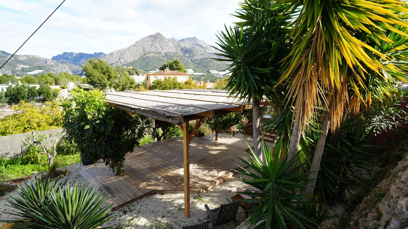 3 soverom Finca/Herregård til salgs i Callosa d'En Sarria med svømmebasseng garasje - € 395 000 (Ref: 9598534)