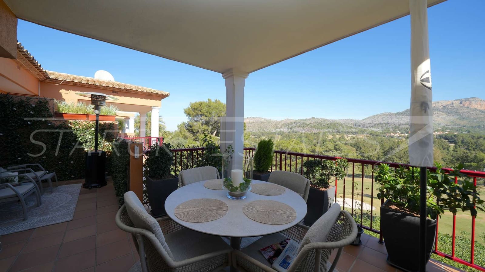 2 soveværelse Lejlighed til salg i Pedreguer med swimmingpool - € 349.000 (Ref: 9626136)