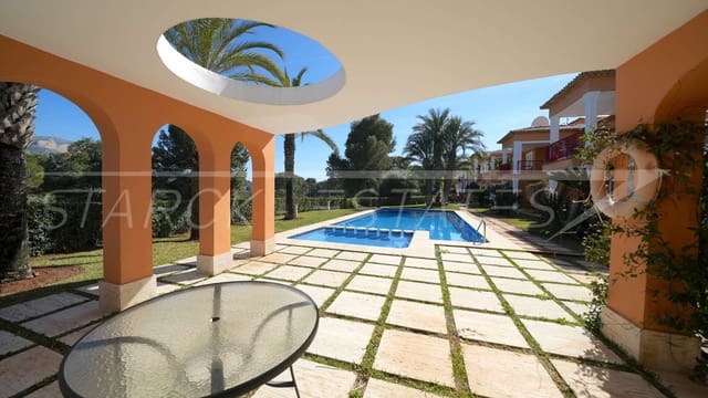 Apartamento de 2 habitaciones en Pedreguer en venta con piscina - 349.000 € (Ref: 9626136)