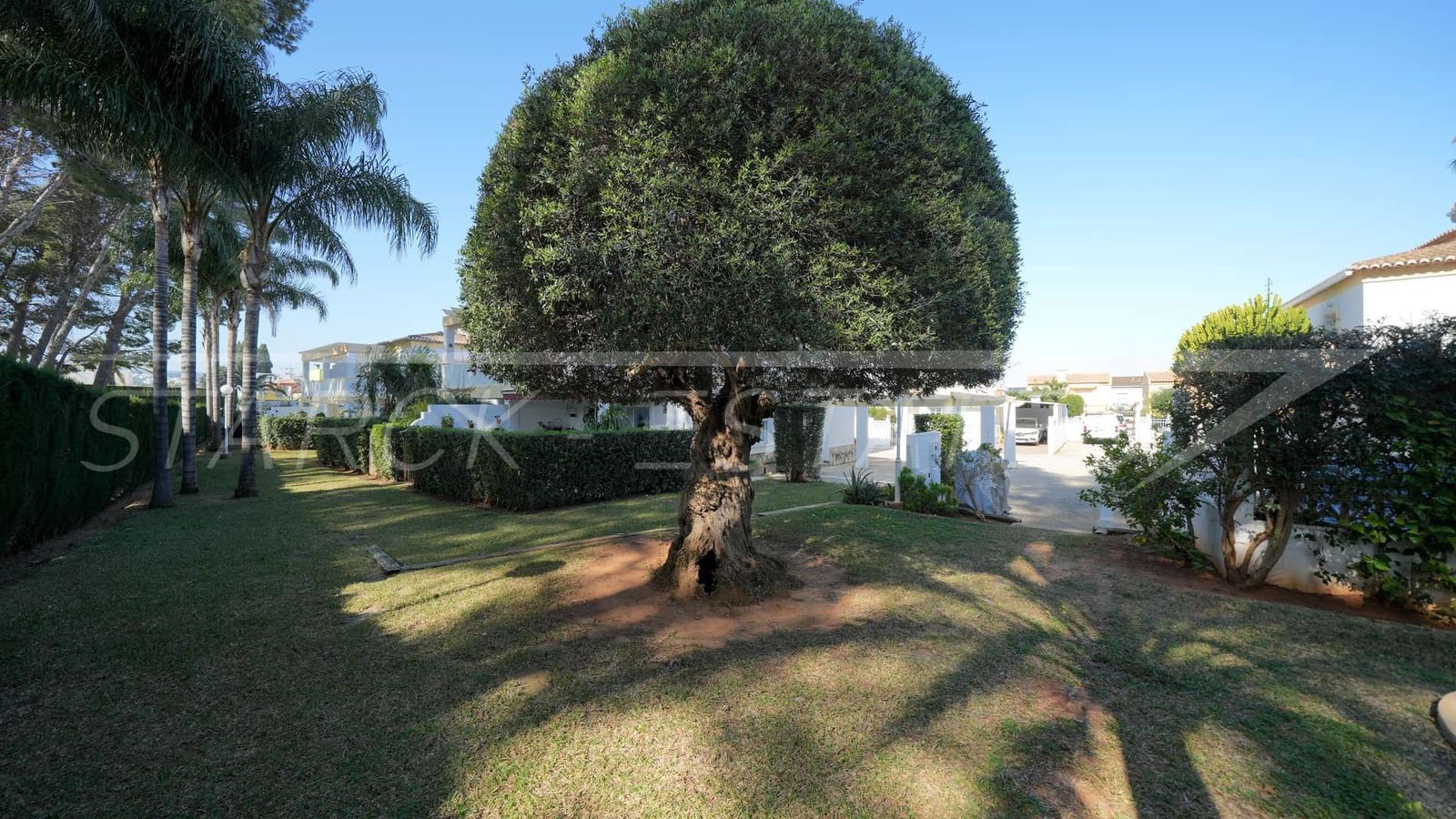 Apartamento de 2 habitaciones en Dénia en venta con piscina - 299.000 € (Ref: 9638073)