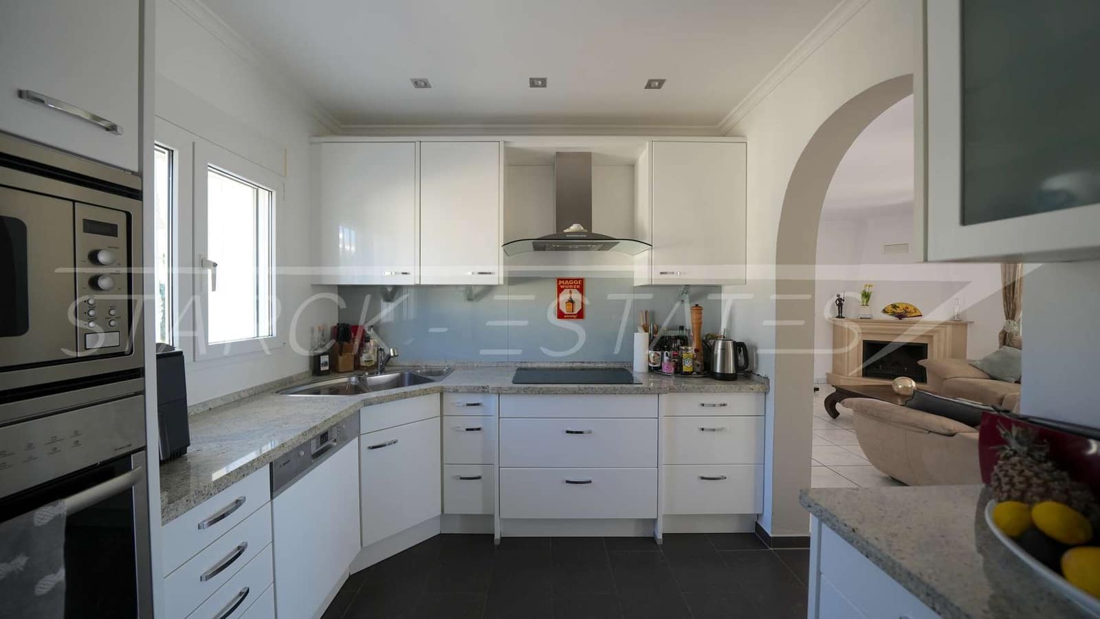 3 Zimmer Villa zu verkaufen in Beniarbeig mit Pool Garage - 689.000 € (Ref: 9638112)