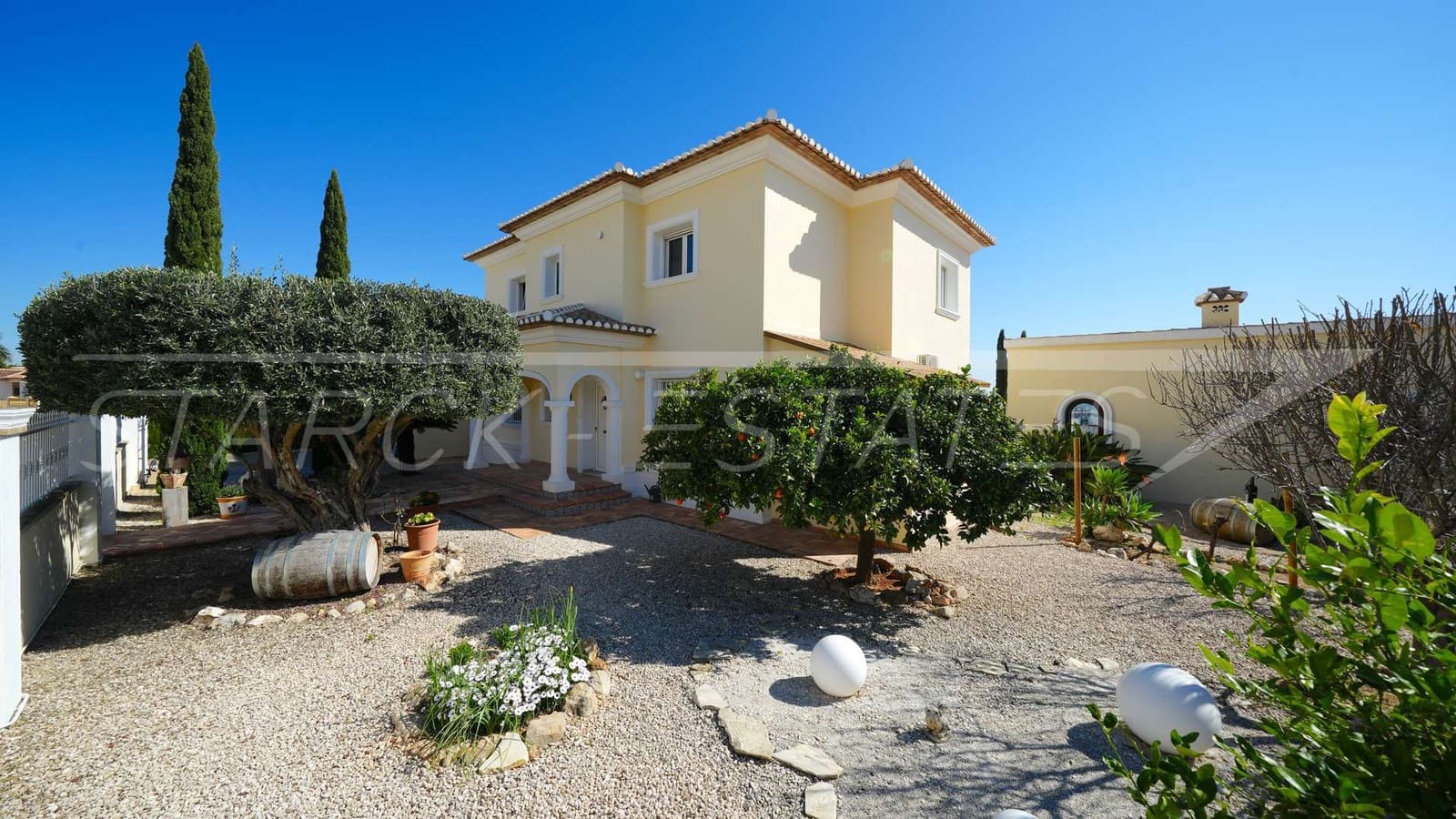 3 Zimmer Villa zu verkaufen in Beniarbeig mit Pool Garage - 689.000 € (Ref: 9638112)