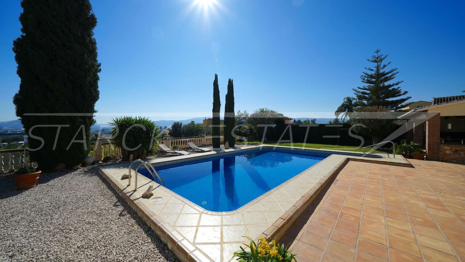 3 Zimmer Villa zu verkaufen in Beniarbeig mit Pool Garage - 689.000 € (Ref: 9638112)