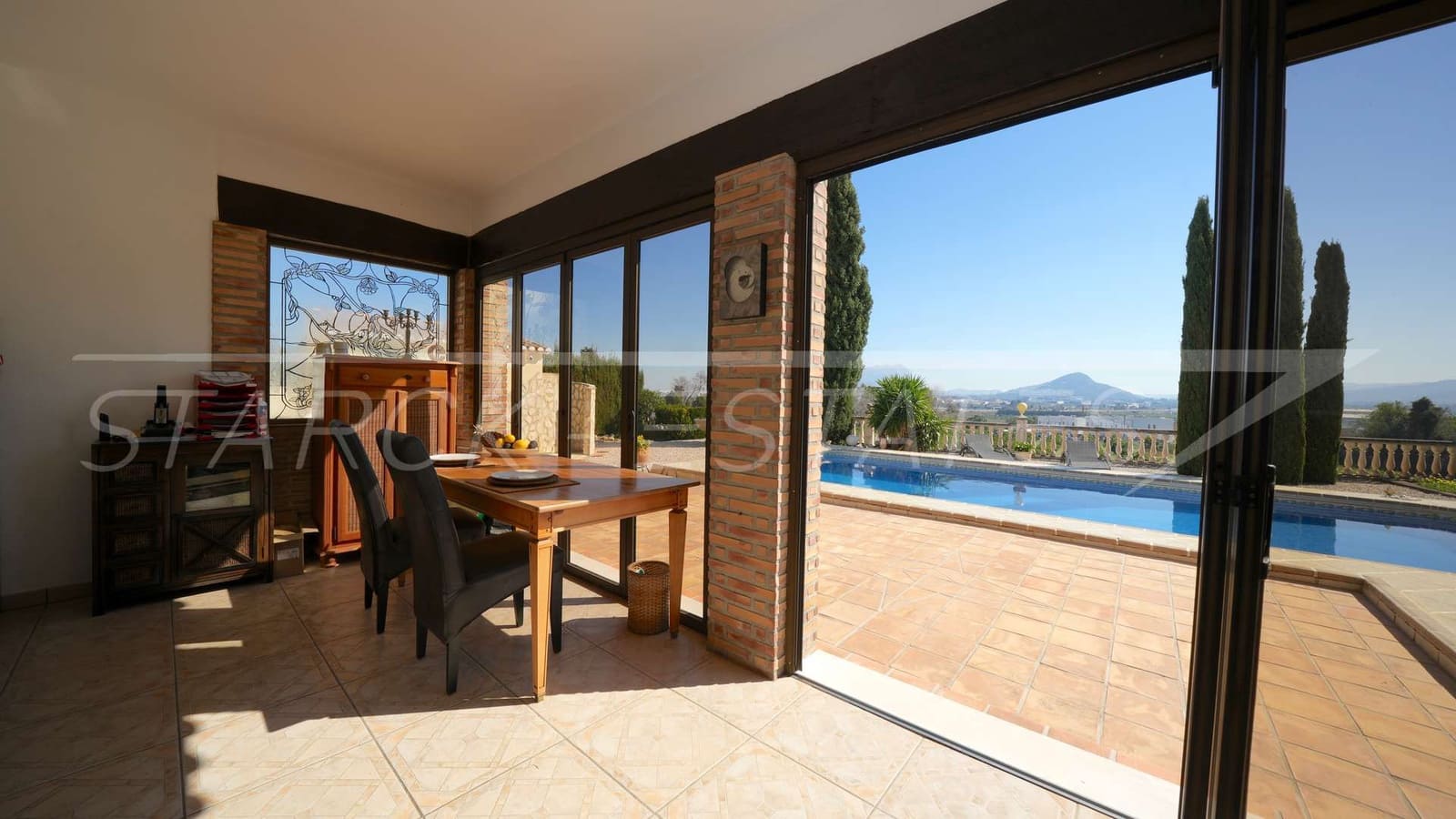 3 Zimmer Villa zu verkaufen in Beniarbeig mit Pool Garage - 689.000 € (Ref: 9638112)