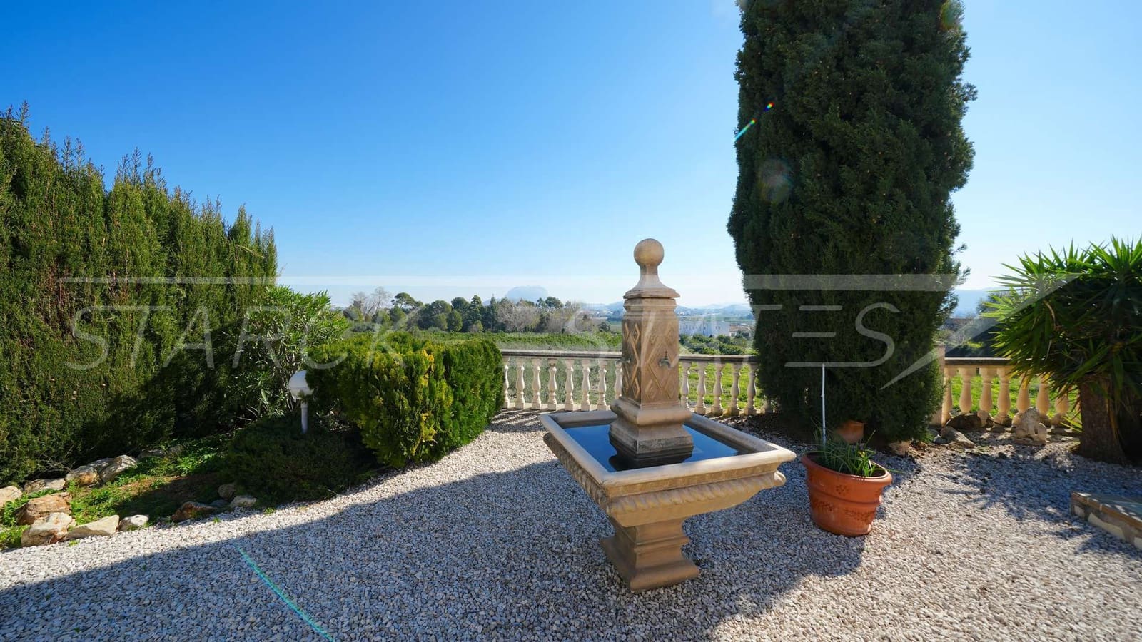 3 Zimmer Villa zu verkaufen in Beniarbeig mit Pool Garage - 689.000 € (Ref: 9638112)