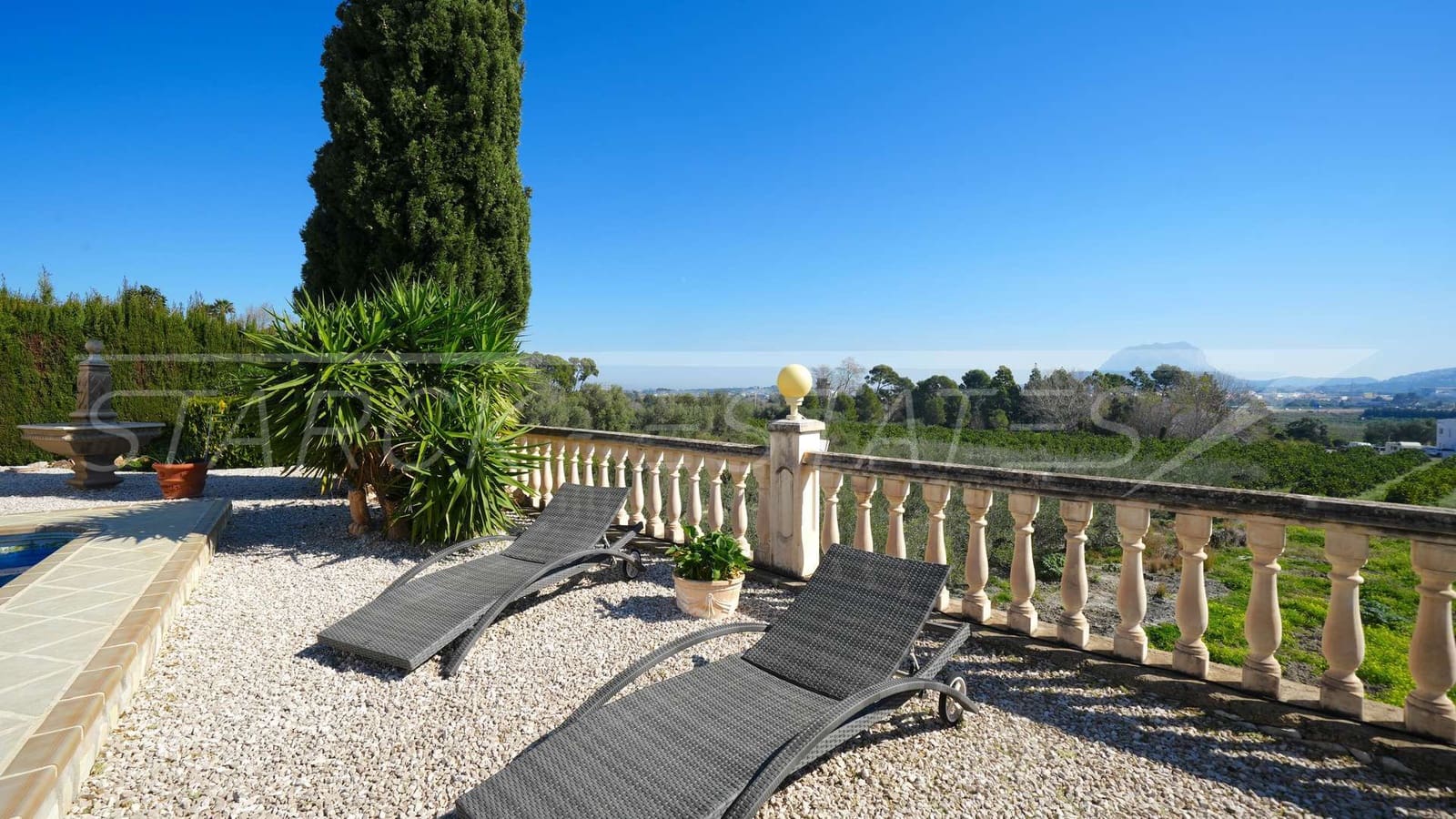 3 Zimmer Villa zu verkaufen in Beniarbeig mit Pool Garage - 689.000 € (Ref: 9638112)