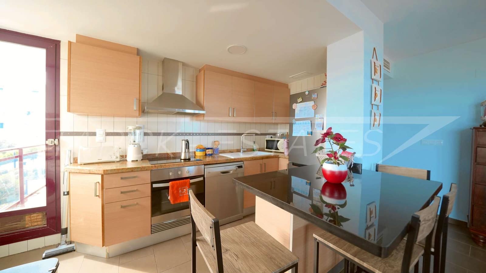 3 makuuhuone Huoneisto myytävänä paikassa Denia mukana 
autotalli - 480 000 € (Ref: 9697878)