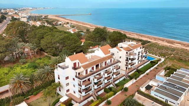 3 makuuhuone Huoneisto myytävänä paikassa Devessa - Monte Pego, Dénia mukana 
autotalli - 480 000 € (Ref: 9697878)