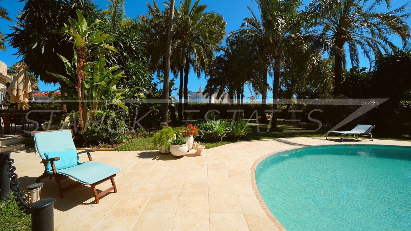 Chalet de 3 habitaciones en Els Poblets en venta con piscina garaje - 950.000 € (Ref: 9703252)