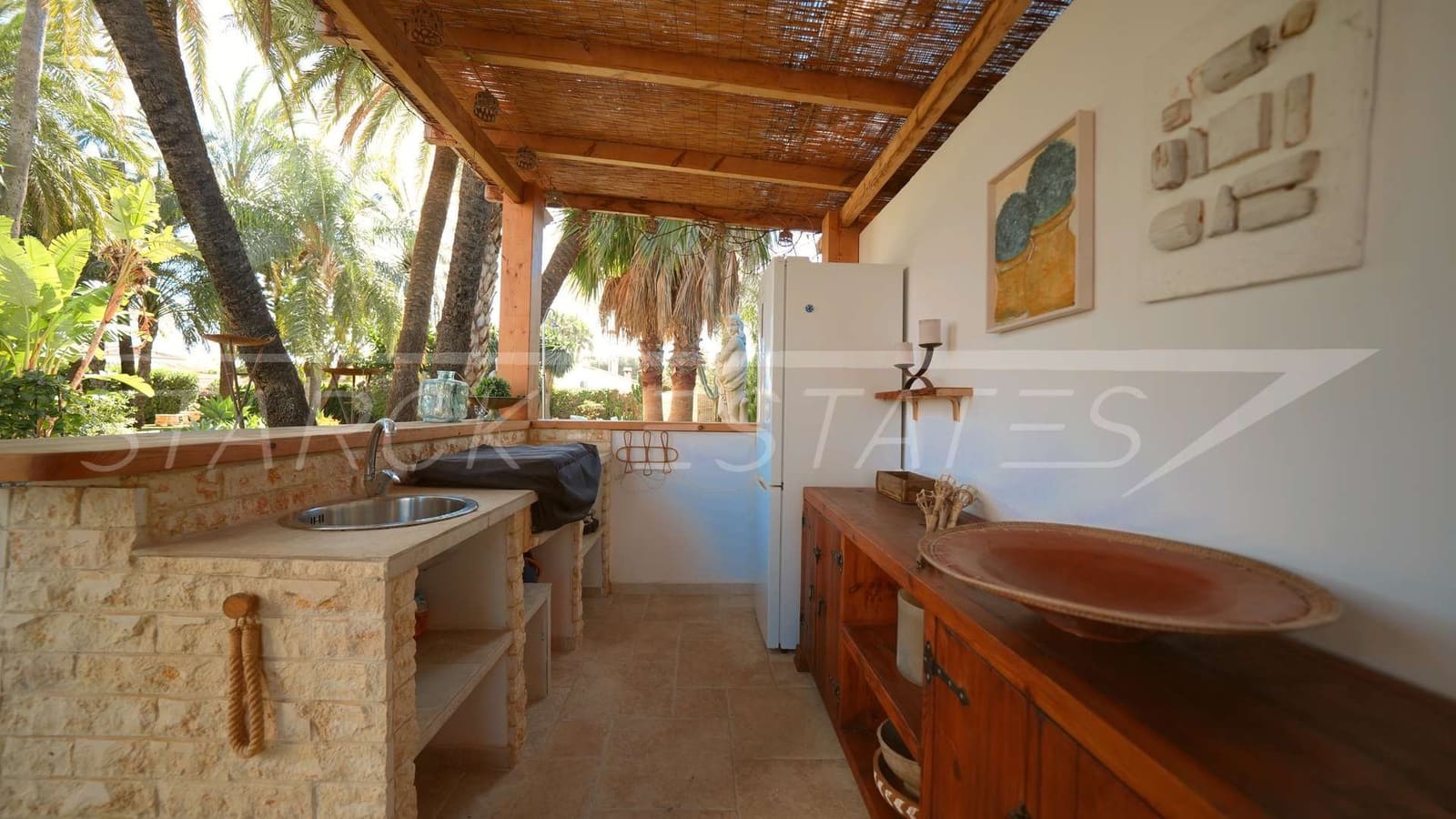 Chalet de 3 habitaciones en Els Poblets en venta con piscina garaje - 950.000 € (Ref: 9703252)