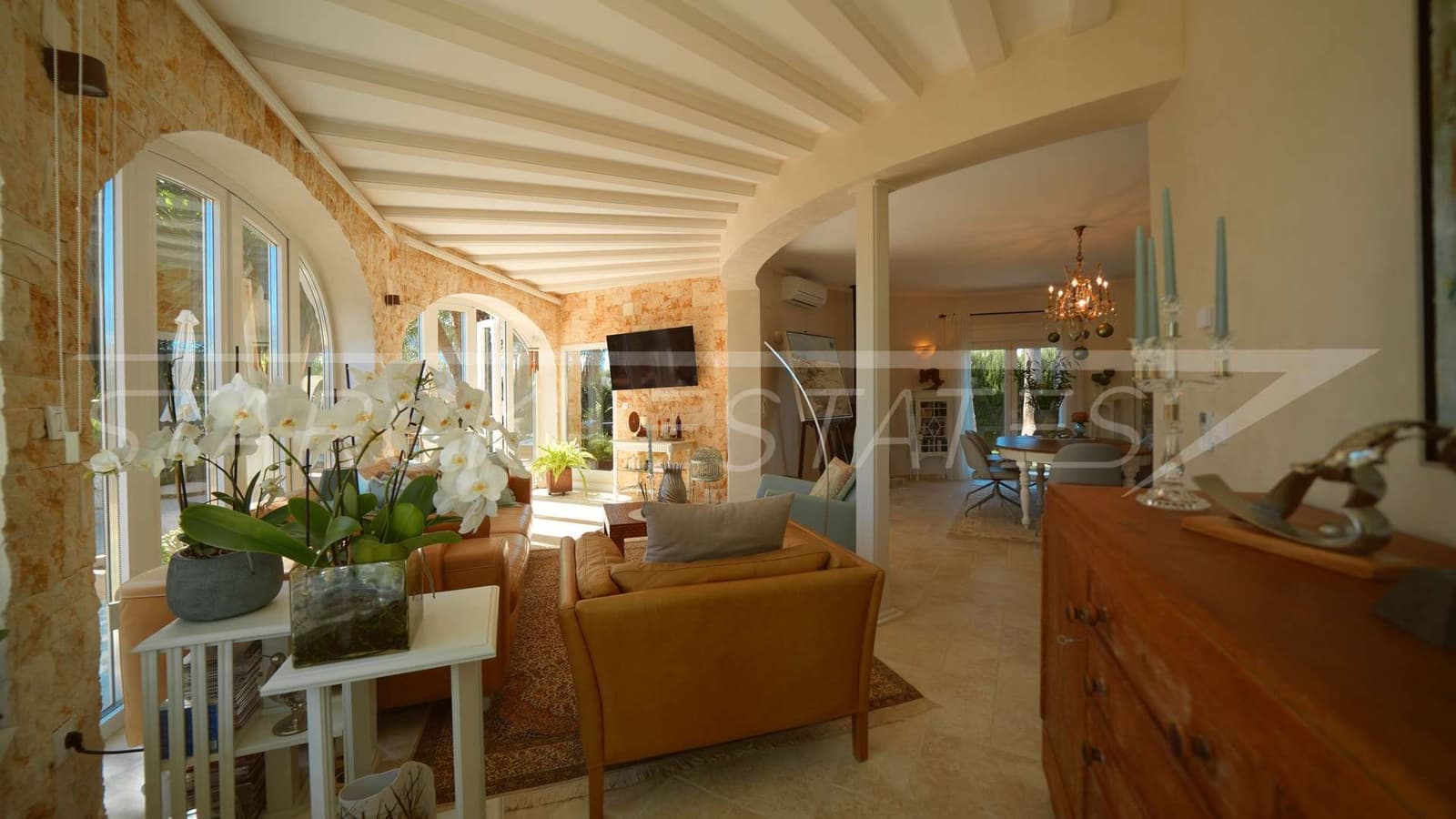 Chalet de 3 habitaciones en Els Poblets en venta con piscina garaje - 950.000 € (Ref: 9703252)