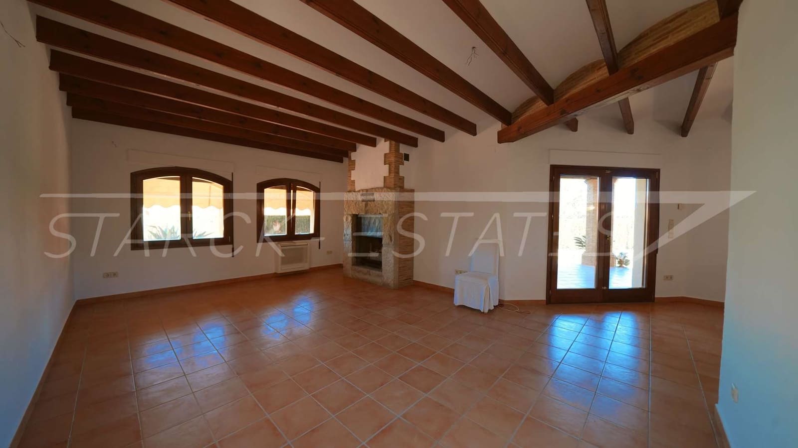 3 Zimmer Villa zu verkaufen in Denia mit Pool - 875.000 € (Ref: 9703348)