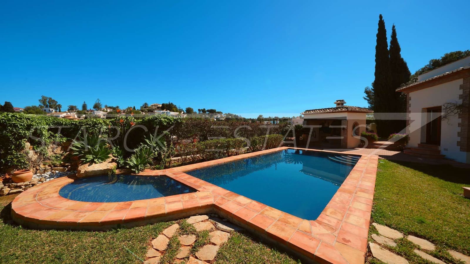 3 Zimmer Villa zu verkaufen in Denia mit Pool - 875.000 € (Ref: 9703348)