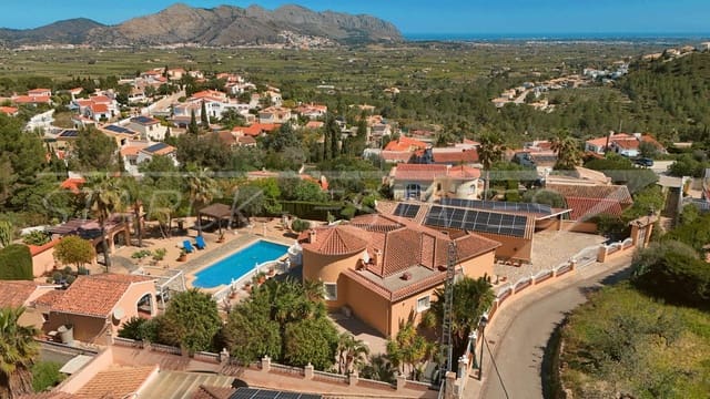 3 slaapkamer Villa te koop in Orba met zwembad garage - € 690.000 (Ref: 9758360)