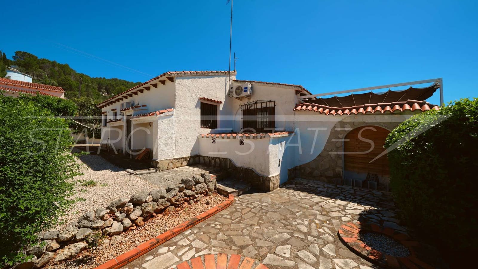 4 soverom Villa til salgs i Orba med svømmebasseng - € 515 000 (Ref: 9784923)