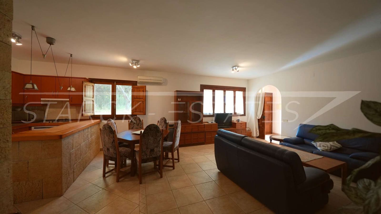 4 soverom Finca/Herregård til salgs i Pedreguer med svømmebasseng garasje - € 1 150 000 (Ref: 9793906)