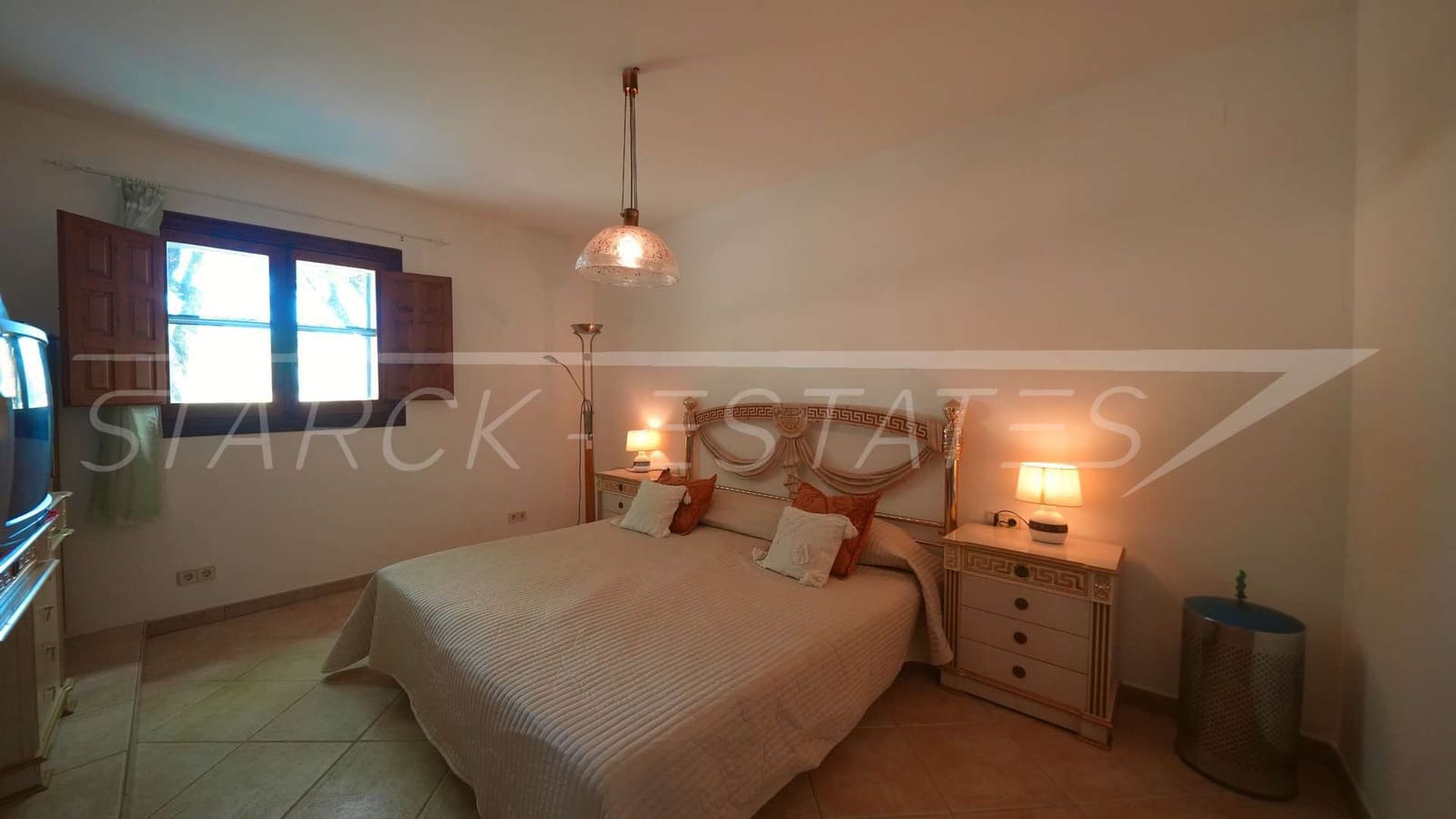 4 soverom Finca/Herregård til salgs i Pedreguer med svømmebasseng garasje - € 1 150 000 (Ref: 9793906)