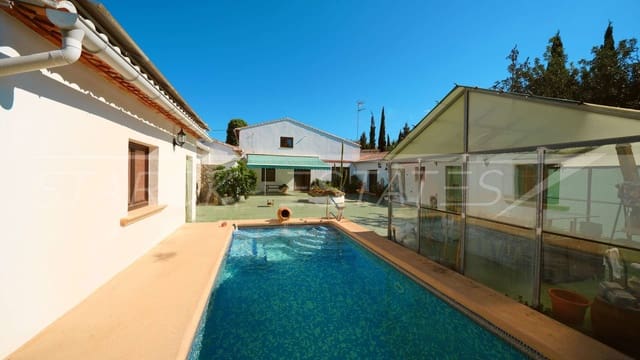 4 soverom Finca/Herregård til salgs i Pedreguer med svømmebasseng garasje - € 1 150 000 (Ref: 9793906)