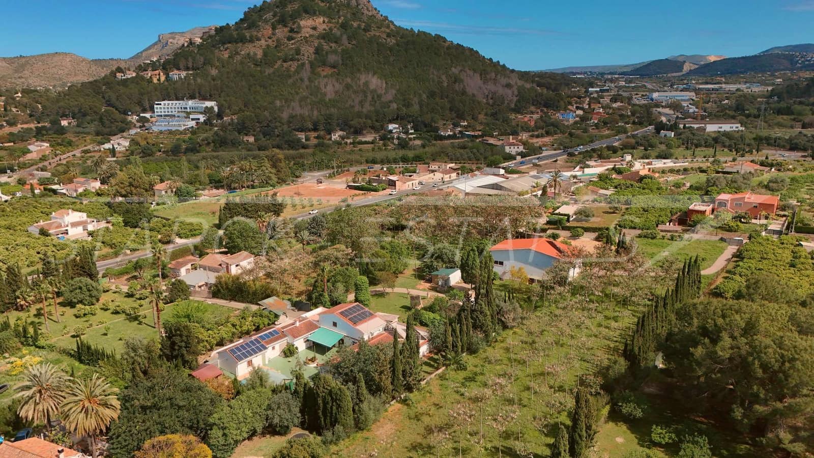 4 soverom Finca/Herregård til salgs i Pedreguer med svømmebasseng garasje - € 1 150 000 (Ref: 9793906)