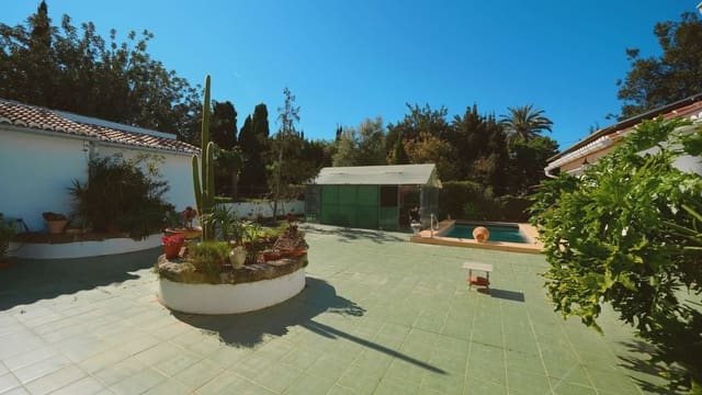 4 soveværelse Finca/Landehus til salg i Pedreguer med swimmingpool garage - € 1.150.000 (Ref: 9793906)