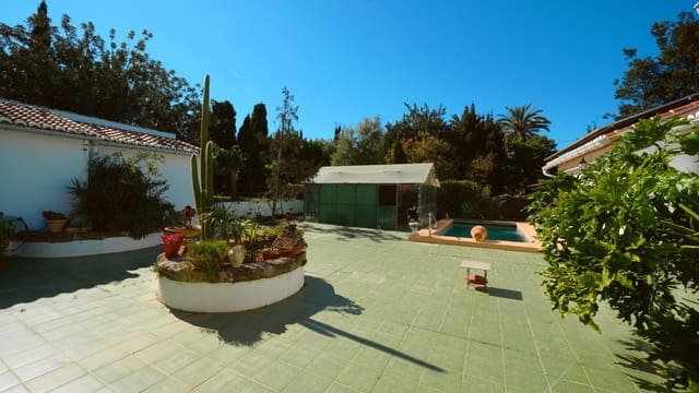 4 chambre Finca/Maison de Campagne à vendre à Pedreguer avec piscine garage - 1 150 000 € (Ref: 9793906)