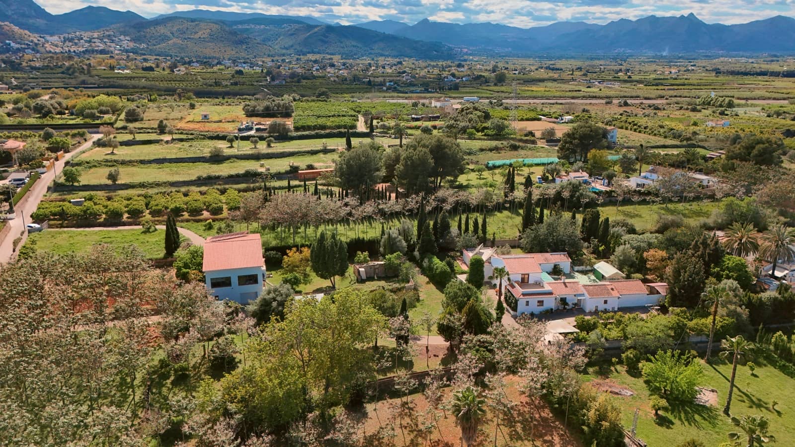 4 soverom Finca/Herregård til salgs i Pedreguer med svømmebasseng garasje - € 1 150 000 (Ref: 9793906)