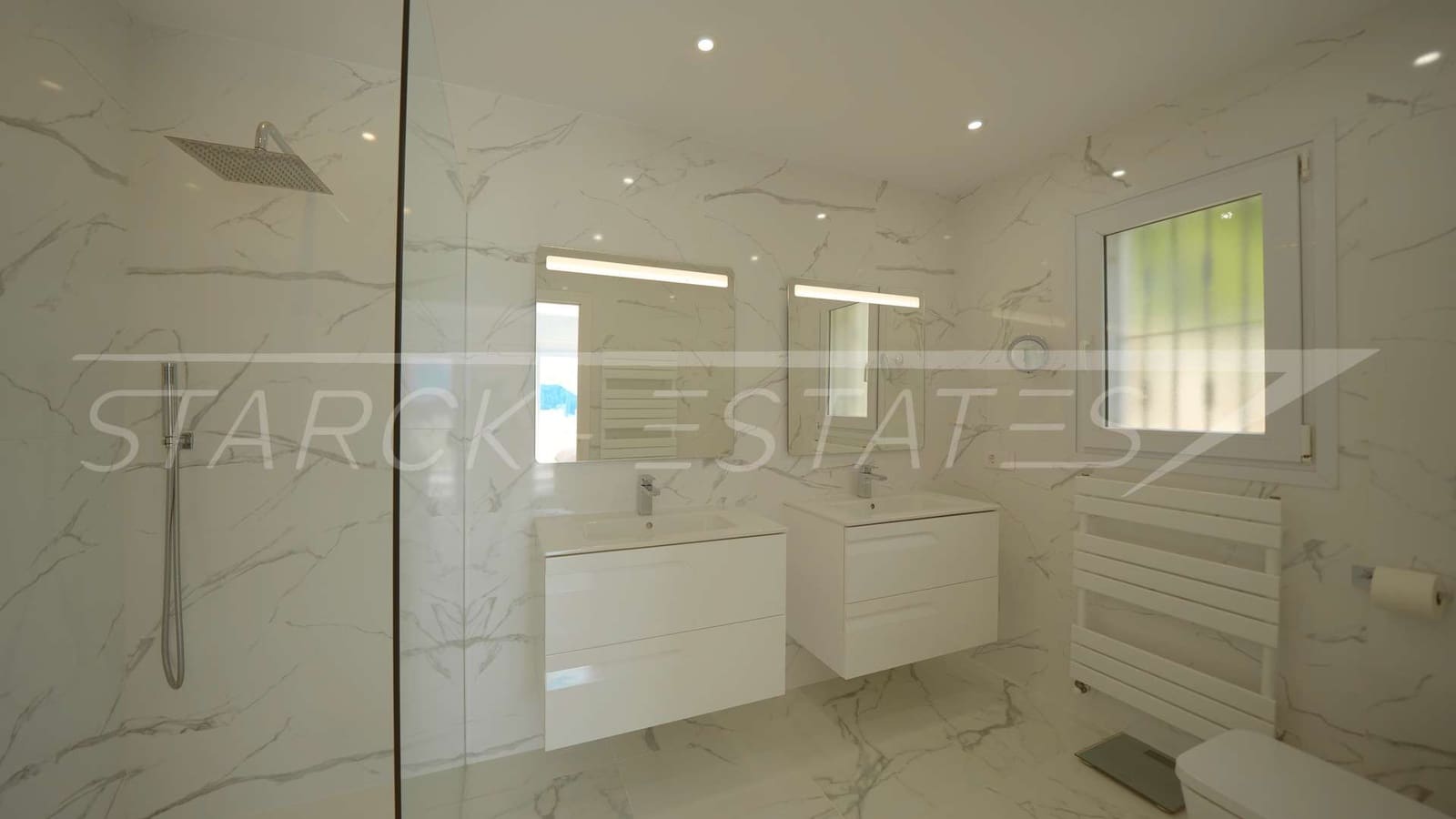 4 soveværelse Villa til salg i Javea / Xabia med swimmingpool - € 1.395.000 (Ref: 9841598)
