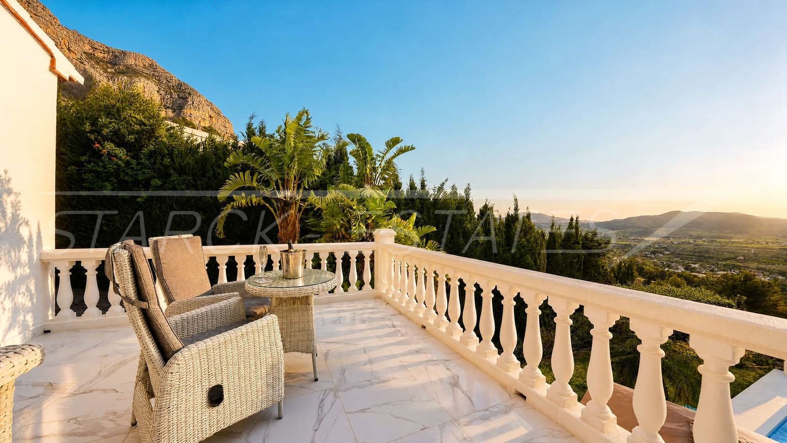 4 soveværelse Villa til salg i Javea / Xabia med swimmingpool - € 1.395.000 (Ref: 9841598)