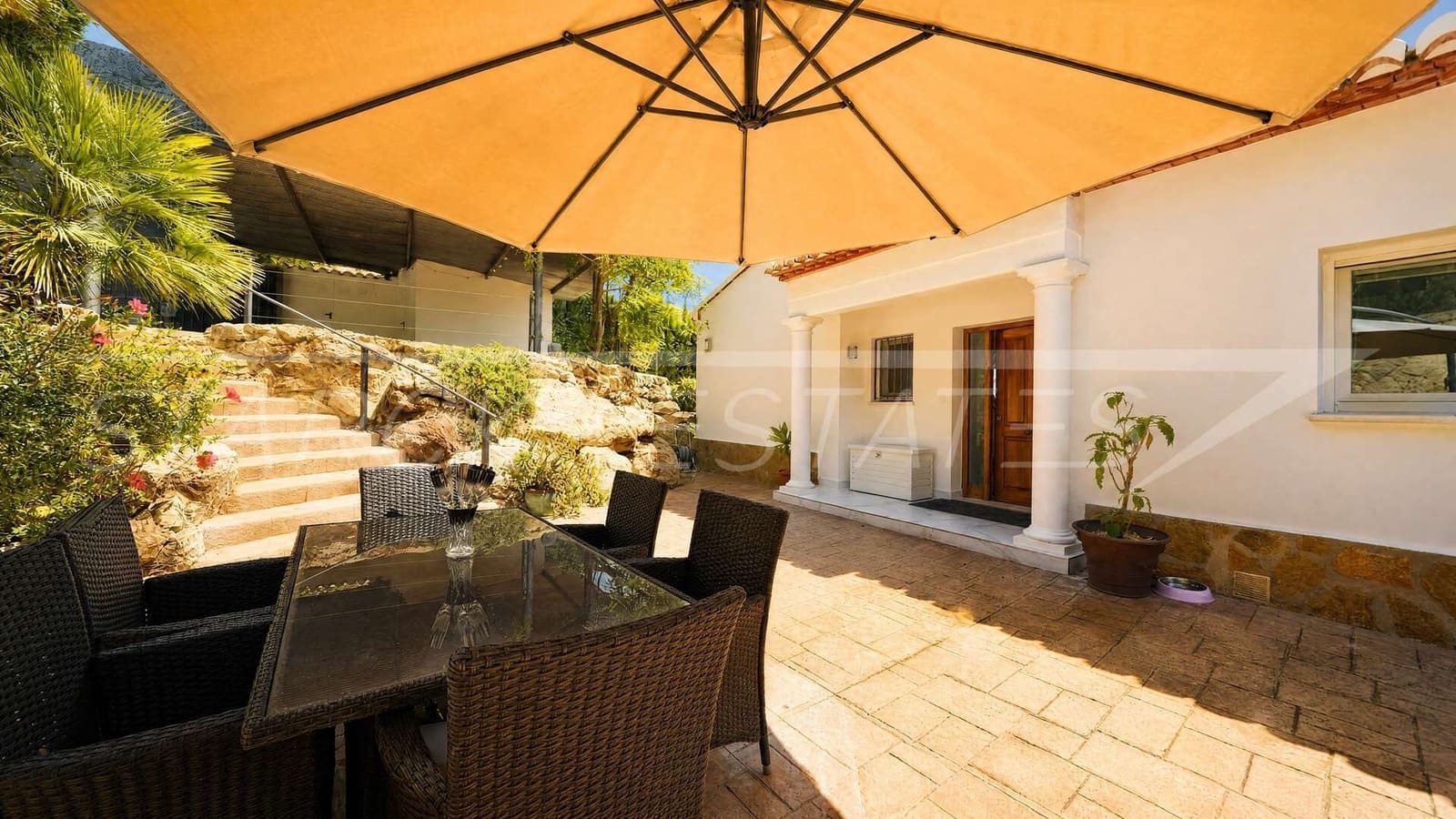 4 soveværelse Villa til salg i Javea / Xabia med swimmingpool - € 1.395.000 (Ref: 9841598)