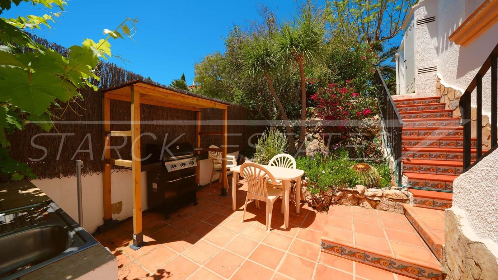 3 chambre Villa/Maison à vendre à Monte Pego avec piscine - 595 000 € (Ref: 9863451)