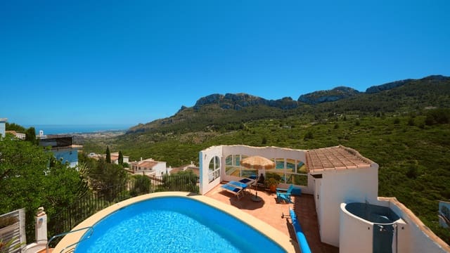 3 Zimmer Villa zu verkaufen in Monte Pego, Pego mit Pool - 499.000 € (Ref: 9863451)