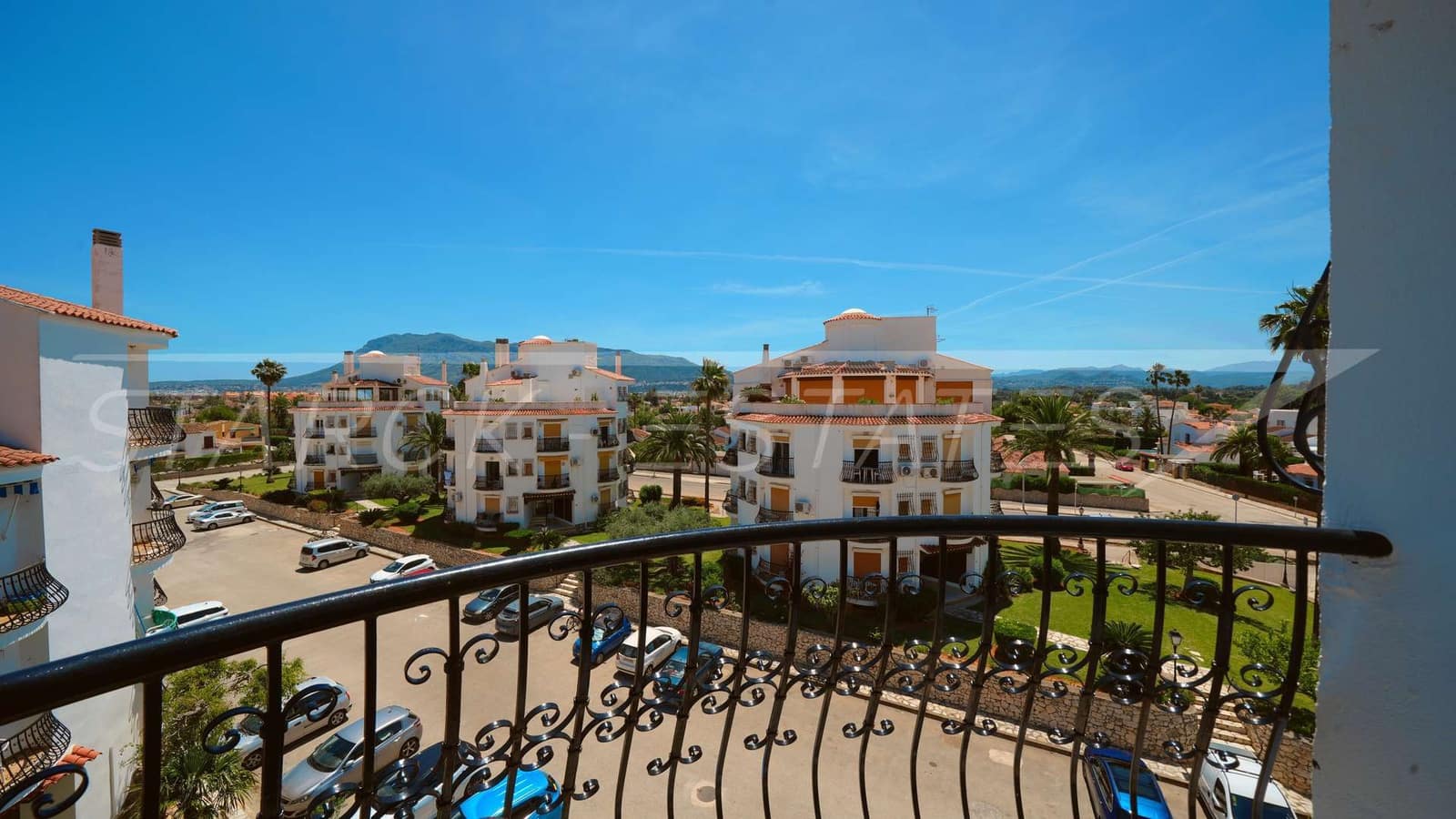 3 slaapkamer Penthouse te koop in Denia met zwembad - € 695.000 (Ref: 9867369)